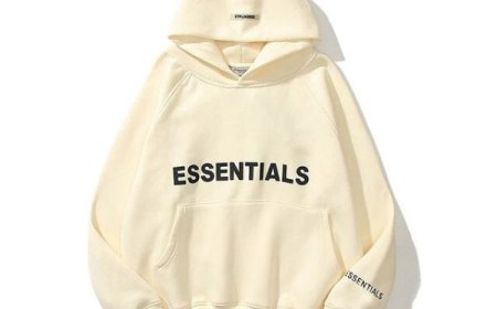 Essentials Hoodie by Fear of God – Unmatched Casual Vibes
