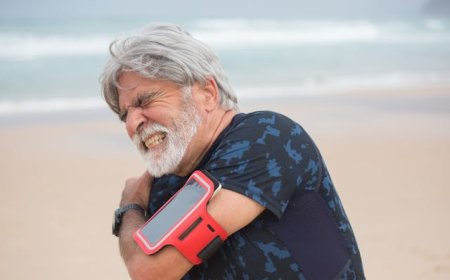 Say Goodbye to Shoulder Pain: Holistic Treatments You Can Trust