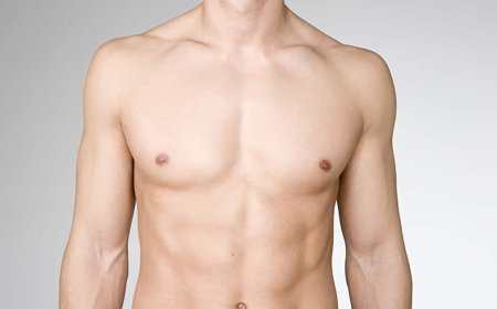 How Clothing Choices Affect Gynecomastia Appearance