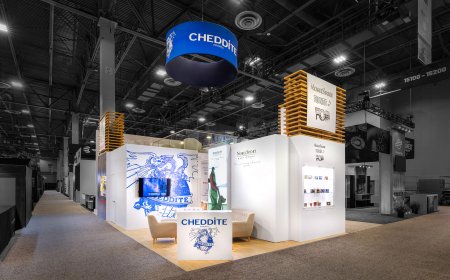 What to Wear and Match with Trade Show Booth Rental in Netherlands