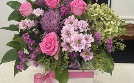 Melbourne’s Bloom Experts: Fast Flower Delivery from the CBD to Point Cook